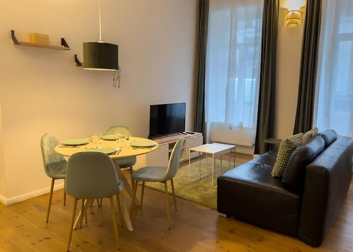 In Friedrichschain Area * برلين